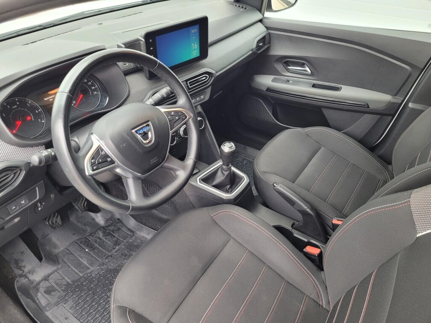 O619V07502_33.webp_JOGGER Extreme 1.0 TCe 67 kW manuál, DPH