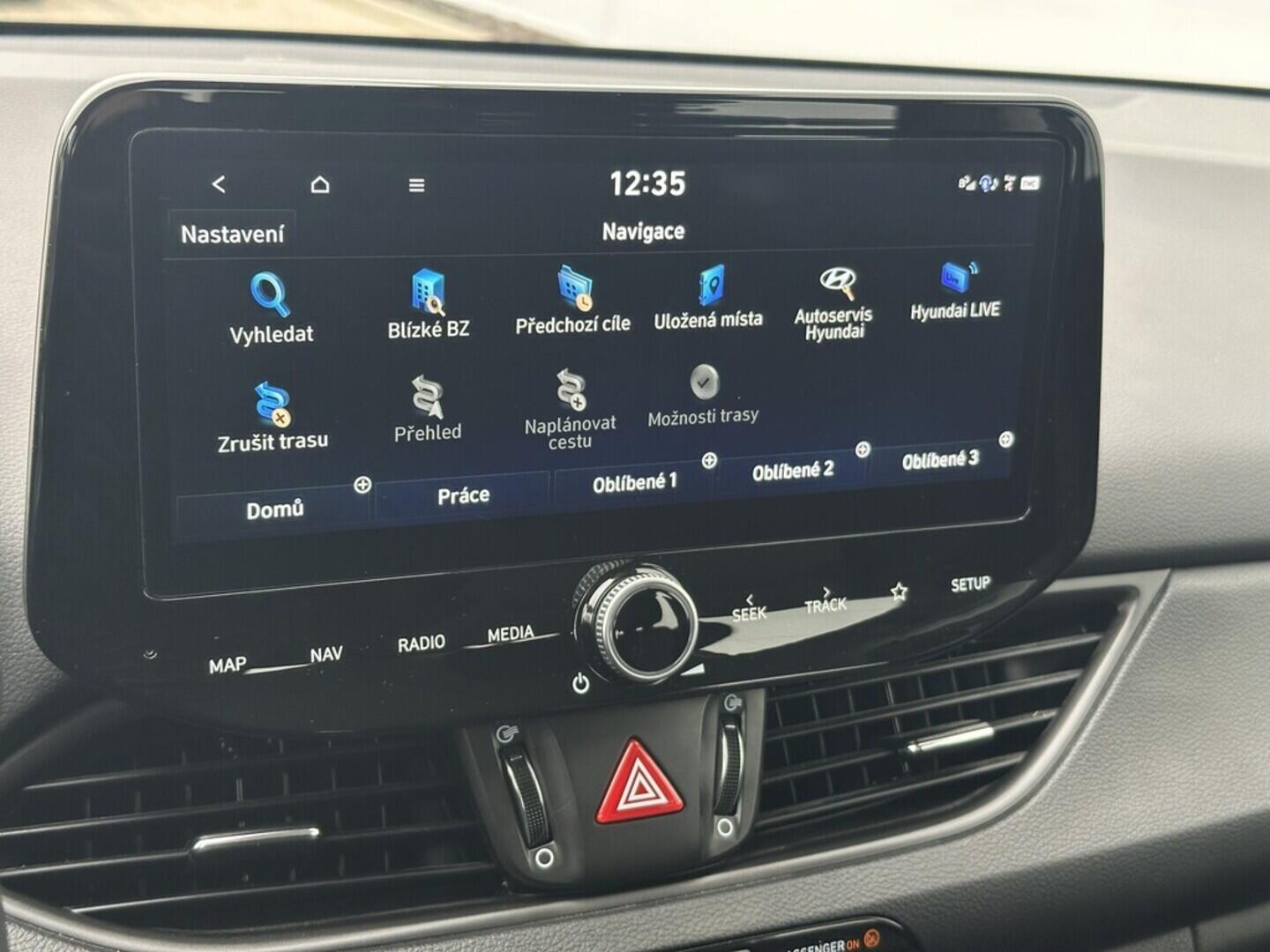 O619V07503_25.webp_I30 WG MY25 Smart   70 kW manuál, DPH