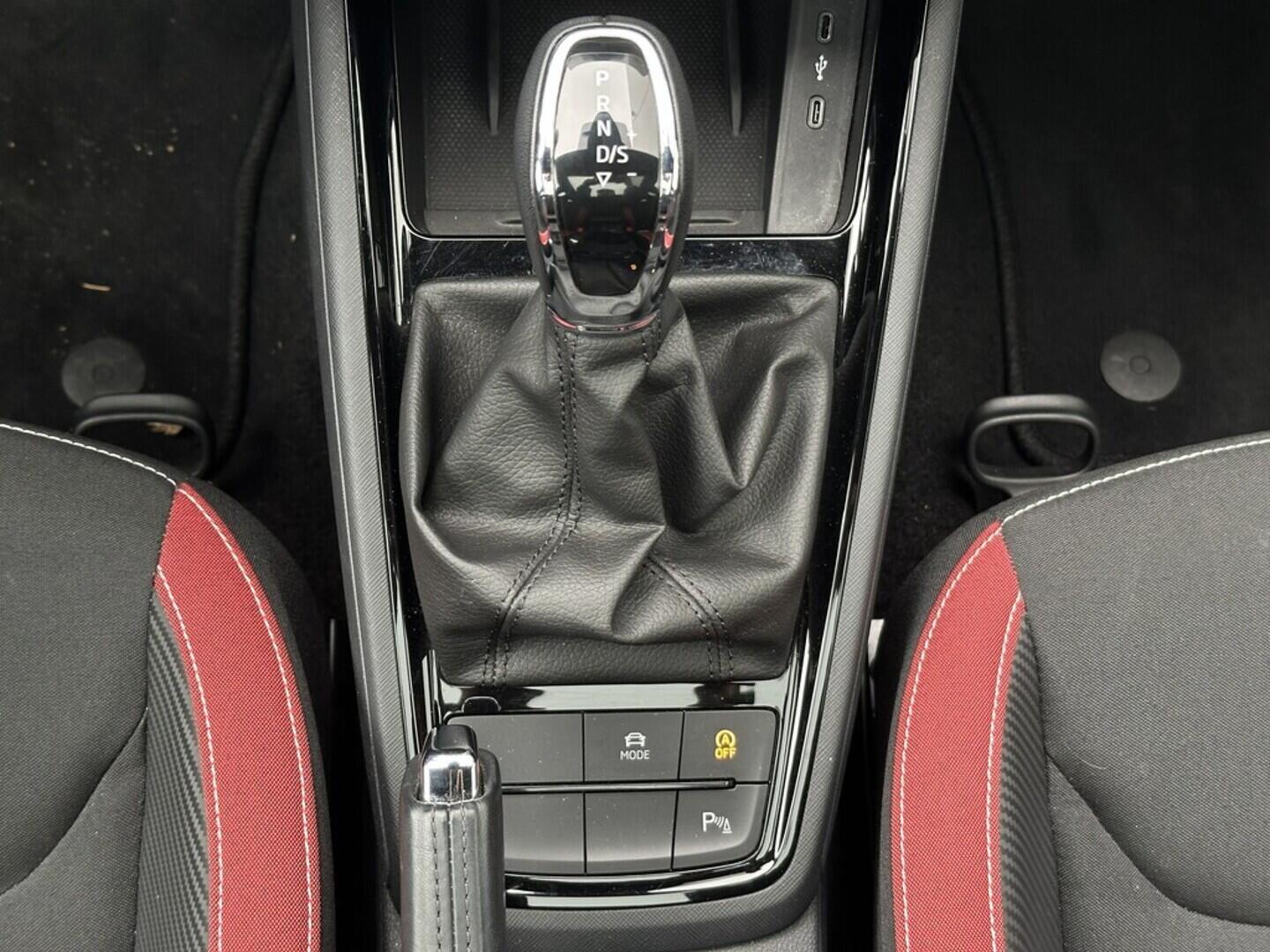 O619V07506_21.webp_SCALA Monte Carlo 1.5 TSI 110 kW automat, DPH