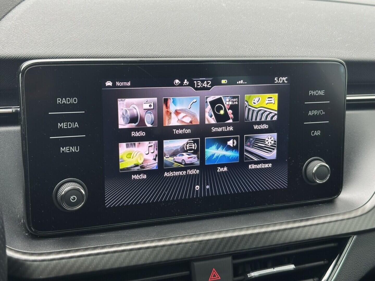 O619V07506_30.webp_SCALA Monte Carlo 1.5 TSI 110 kW automat, DPH