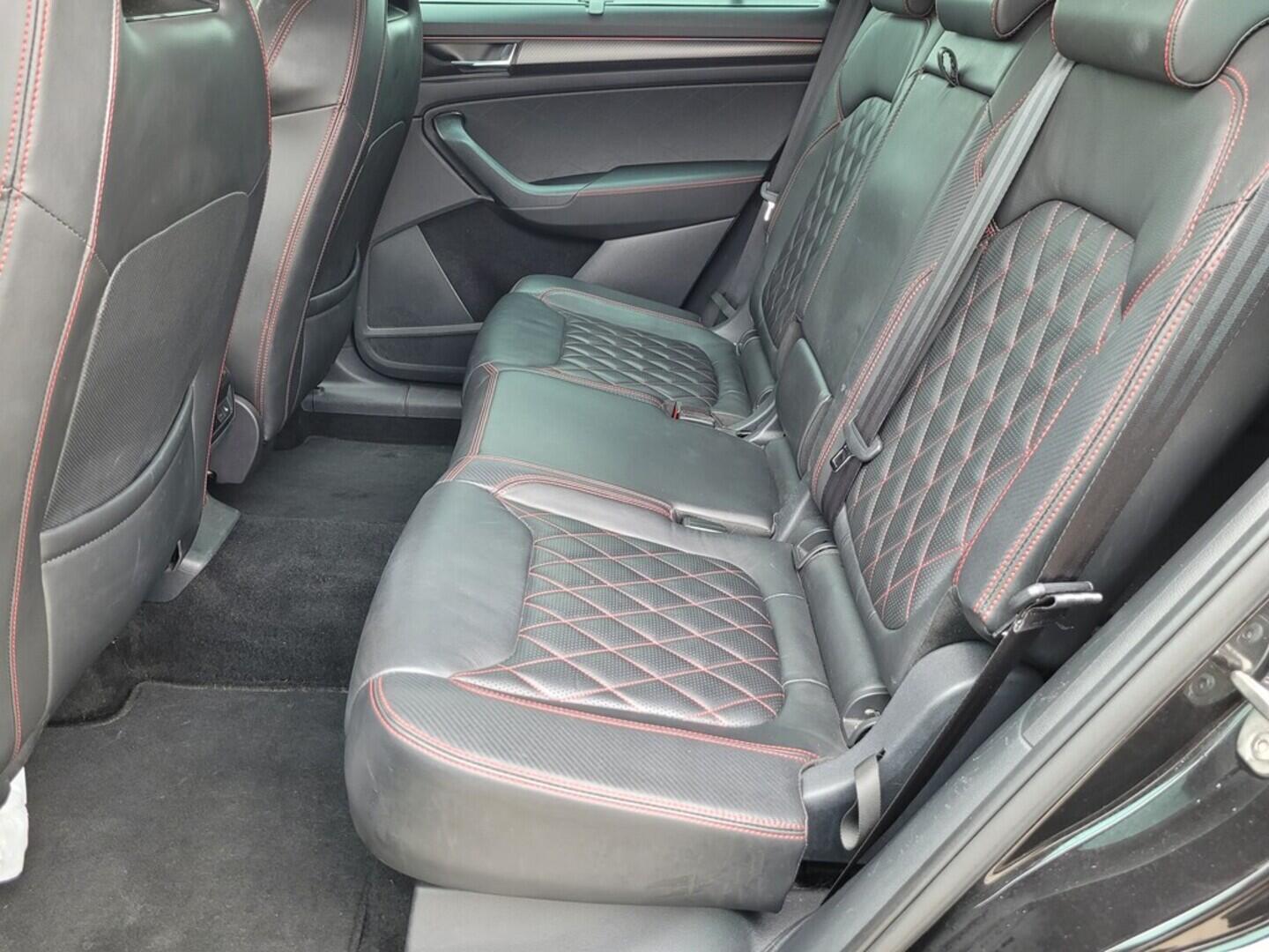 O619V07507_37.webp_KODIAQ RS 2.0 TDI 176 kW automat, DPH