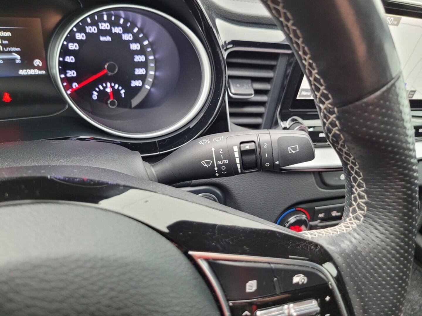 O619V07508_22.webp_PRO_CEED GT-line 1.5 T-GDI 117 kW manuál