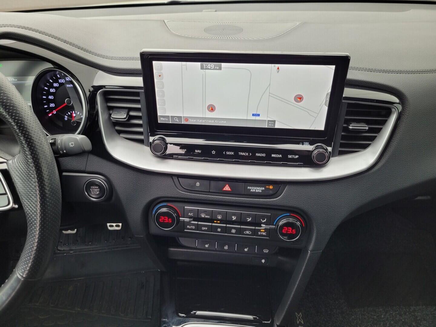 O619V07508_34.webp_PRO_CEED GT-line 1.5 T-GDI 117 kW manuál