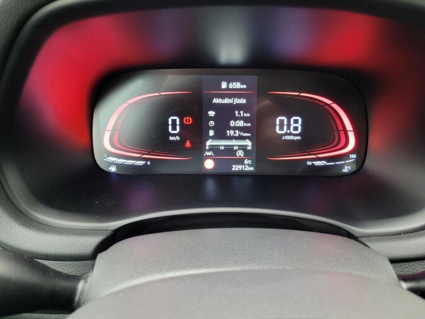 O619V07510_17.webp_I30 Smart 1.5 DPI 70 kW manuál, DPH