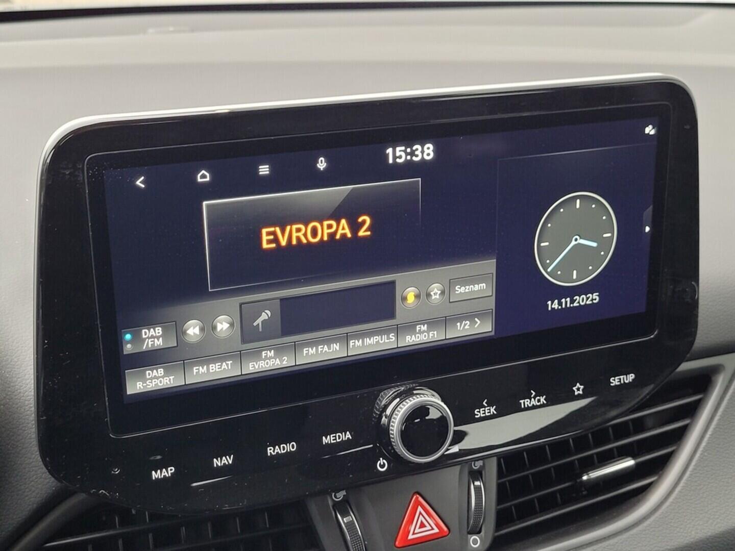 O619V07510_24.webp_I30 Smart 1.5 DPI 70 kW manuál, DPH