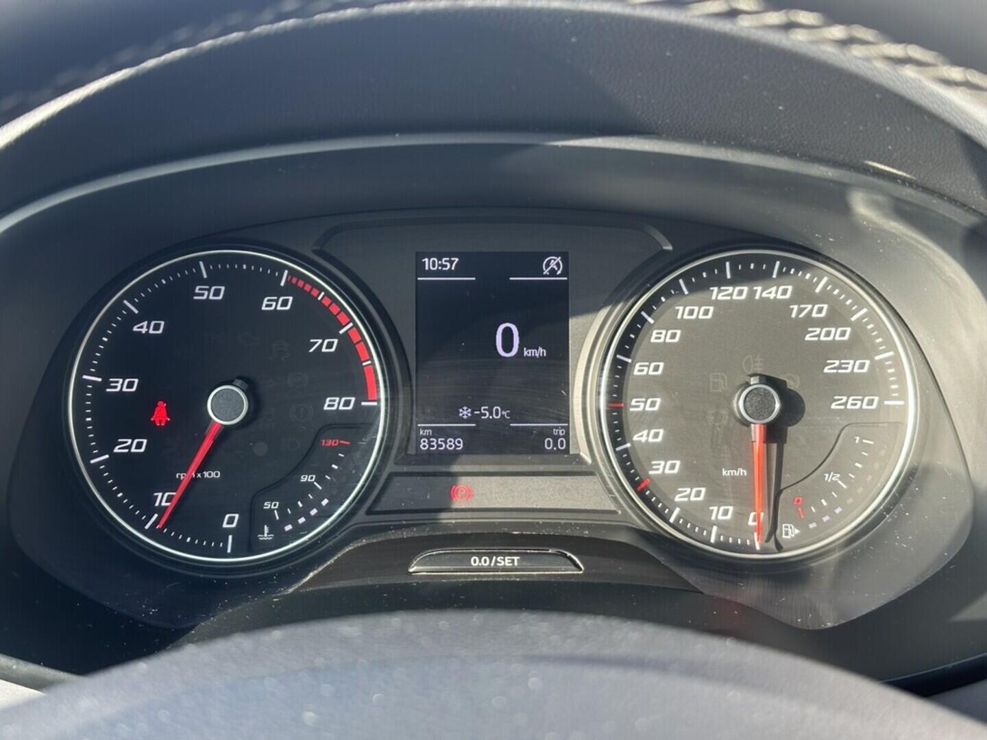 O619V07513_19.webp_LEON ST Xcellence ST 1.4 TSI 92 kW manuál