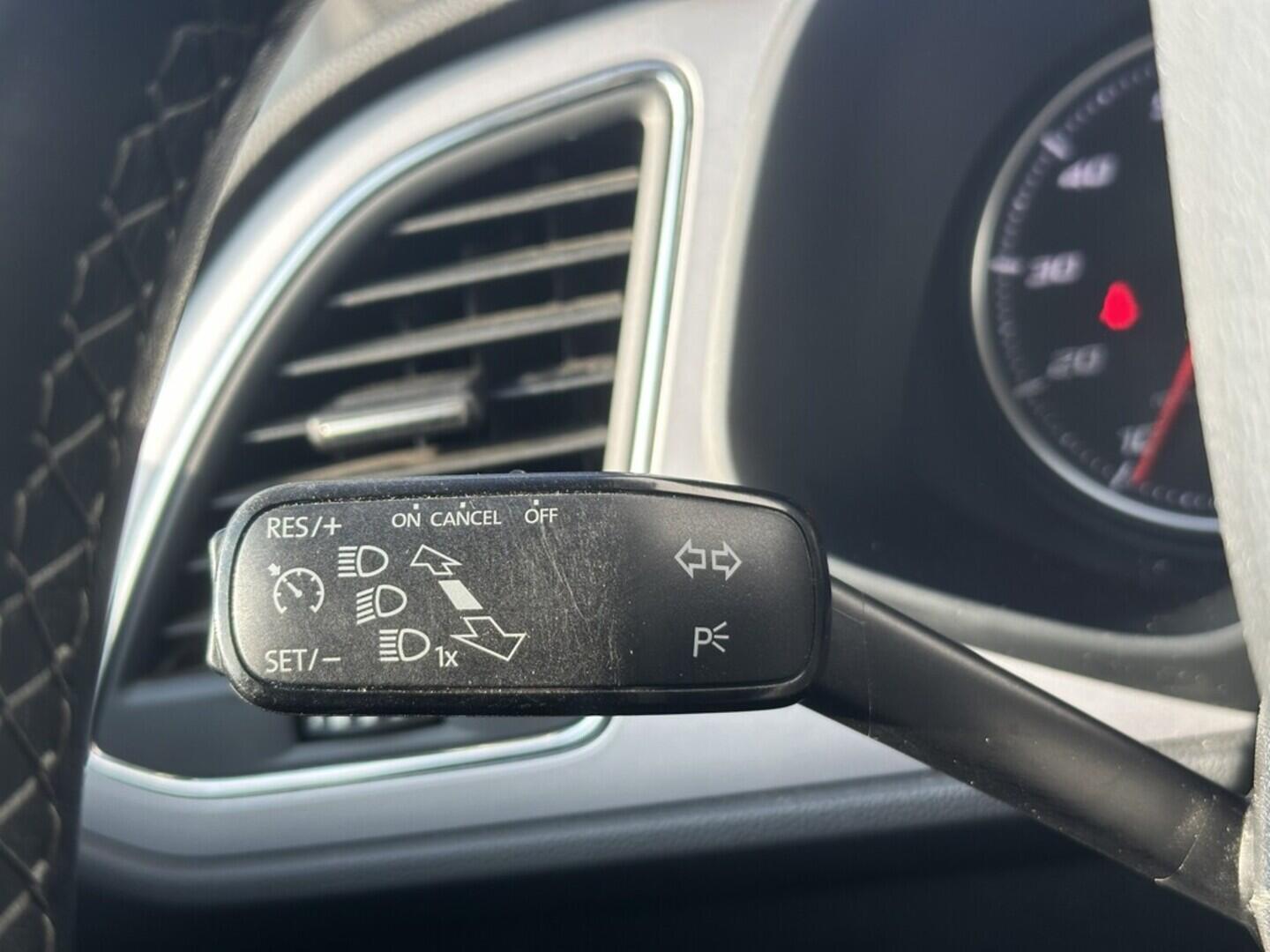 O619V07513_21.webp_LEON ST Xcellence ST 1.4 TSI 92 kW manuál