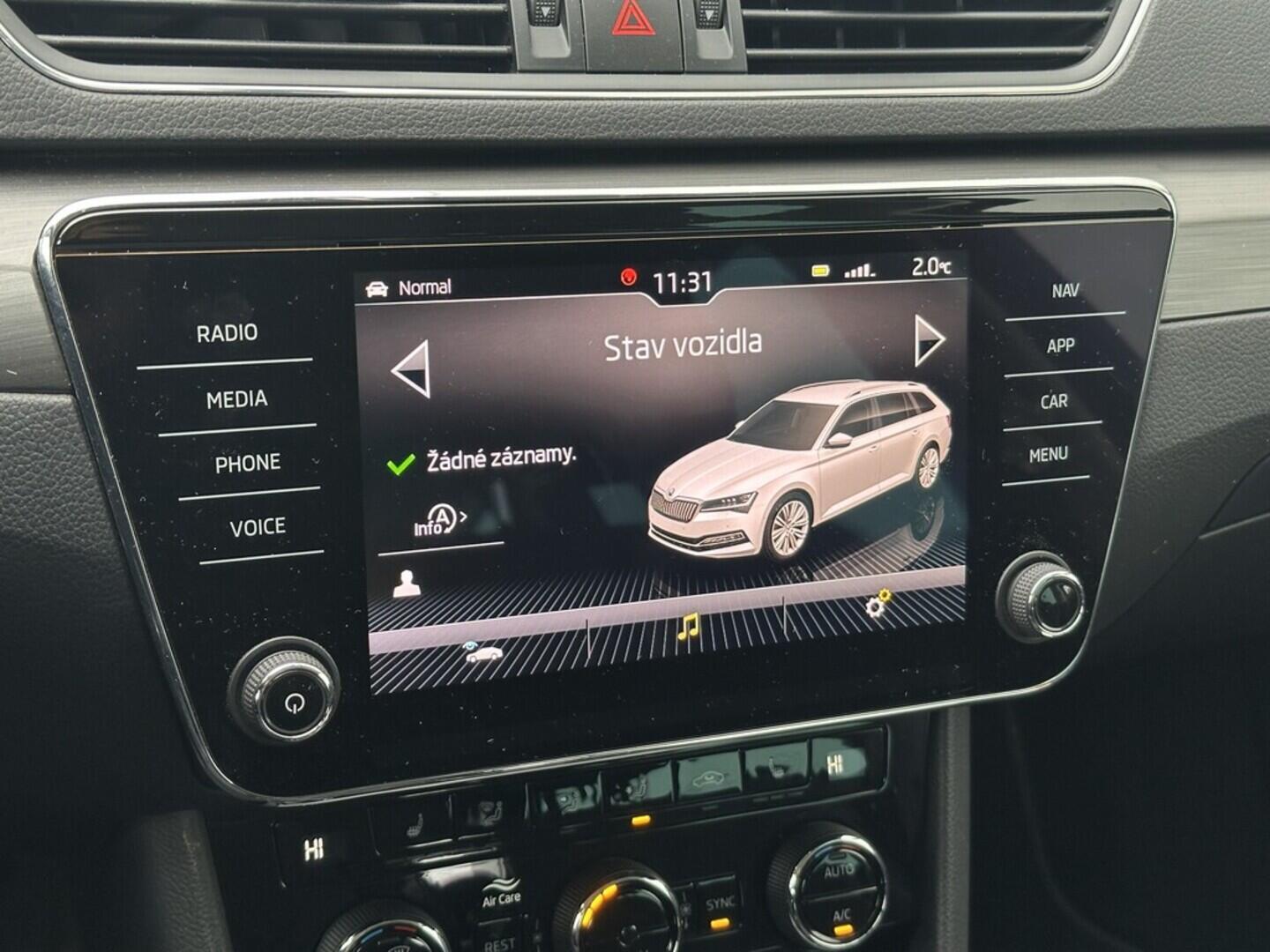 O619V07514_23.webp_SUPERB Style Plus 2.0 TDI 110 kW automat