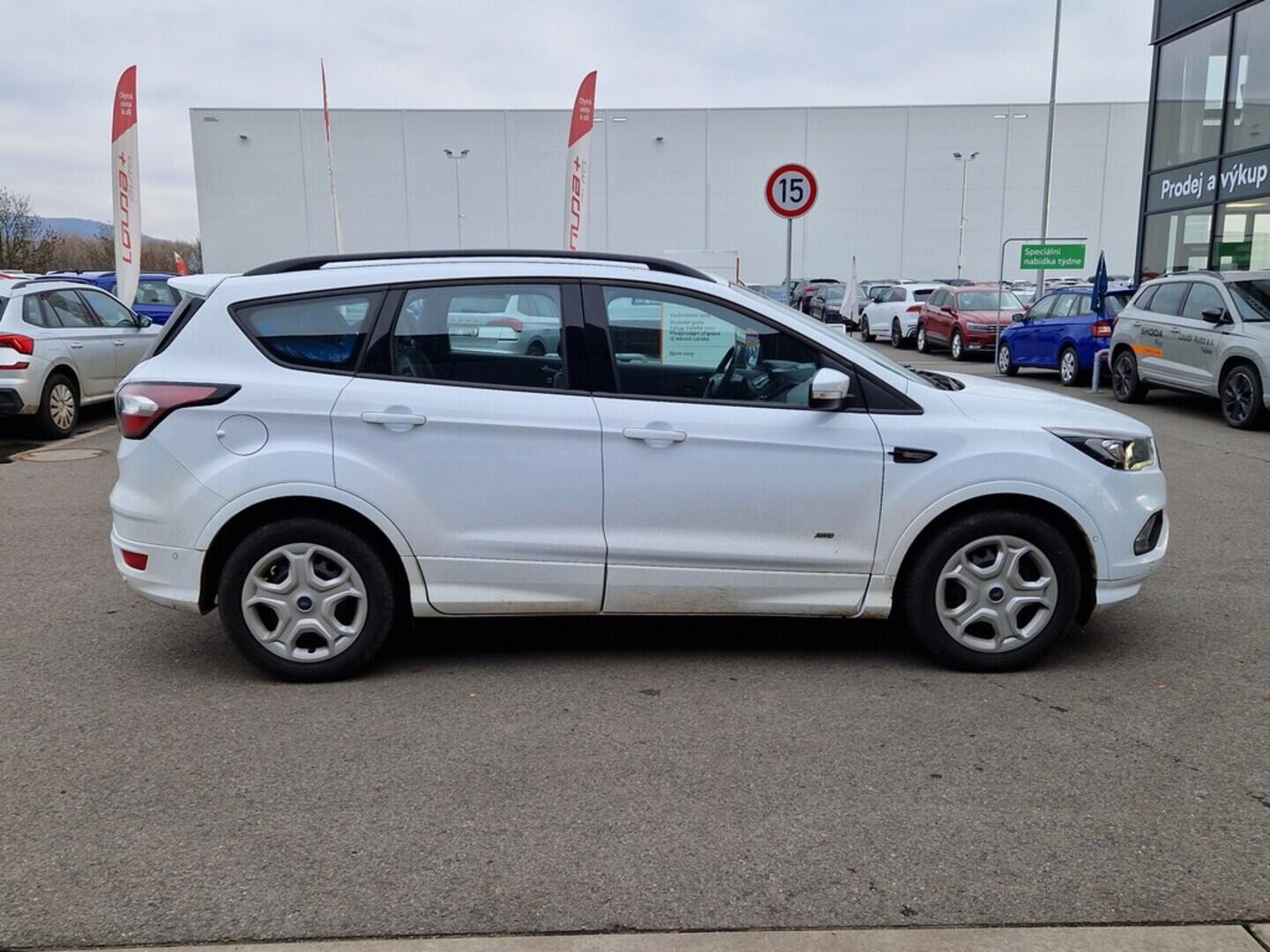 O619V07521_12.webp_KUGA ST-line 2.0 TDCi 110 kW manuál