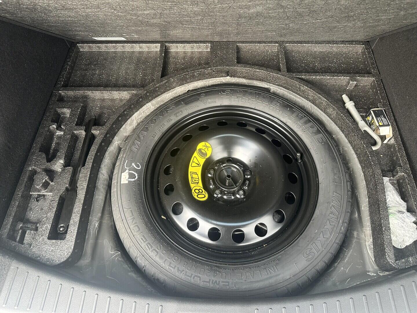 O619V07521_21.webp_KUGA ST-line 2.0 TDCi 110 kW manuál