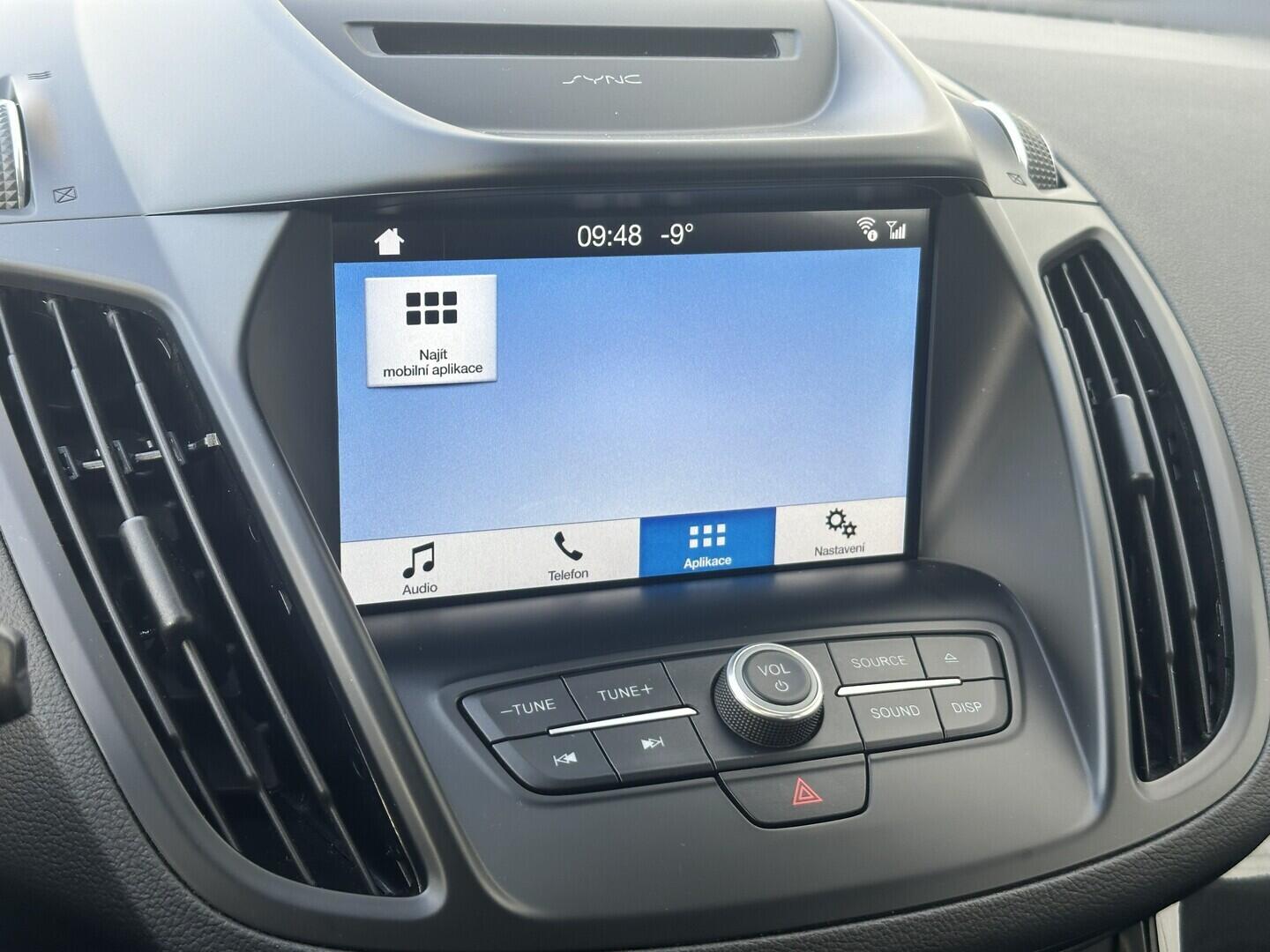 O619V07521_23.webp_KUGA ST-line 2.0 TDCi 110 kW manuál