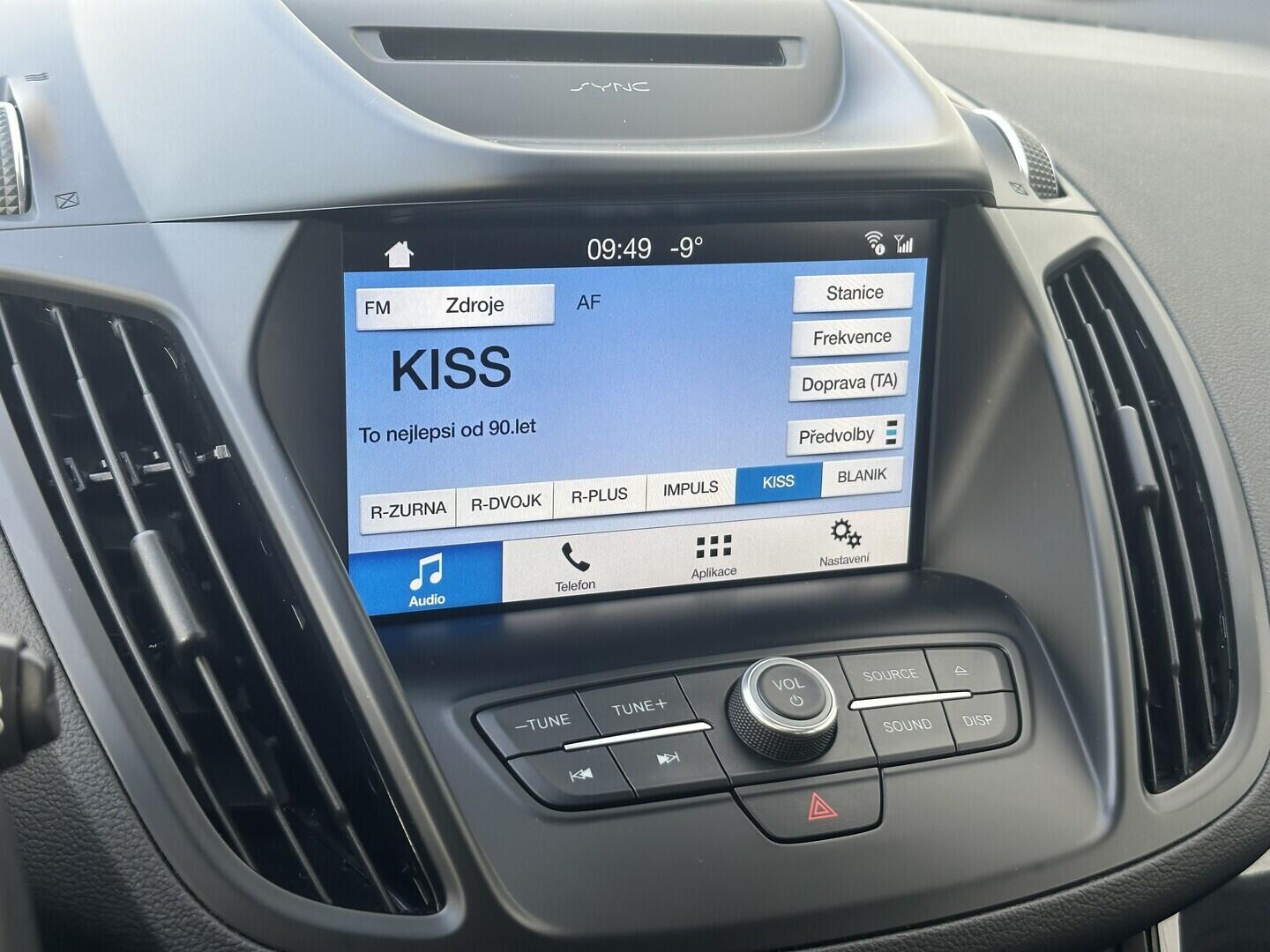 O619V07521_35.webp_KUGA ST-line 2.0 TDCi 110 kW manuál