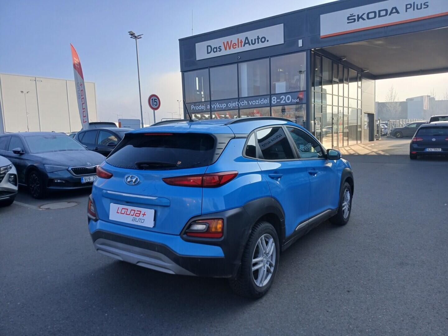 O619V07527_11.webp_KONA Traveller Lime 1.0 TGDi 88 kW manuál