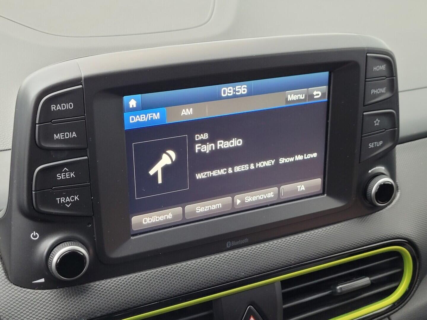 O619V07527_27.webp_KONA Traveller Lime 1.0 TGDi 88 kW manuál