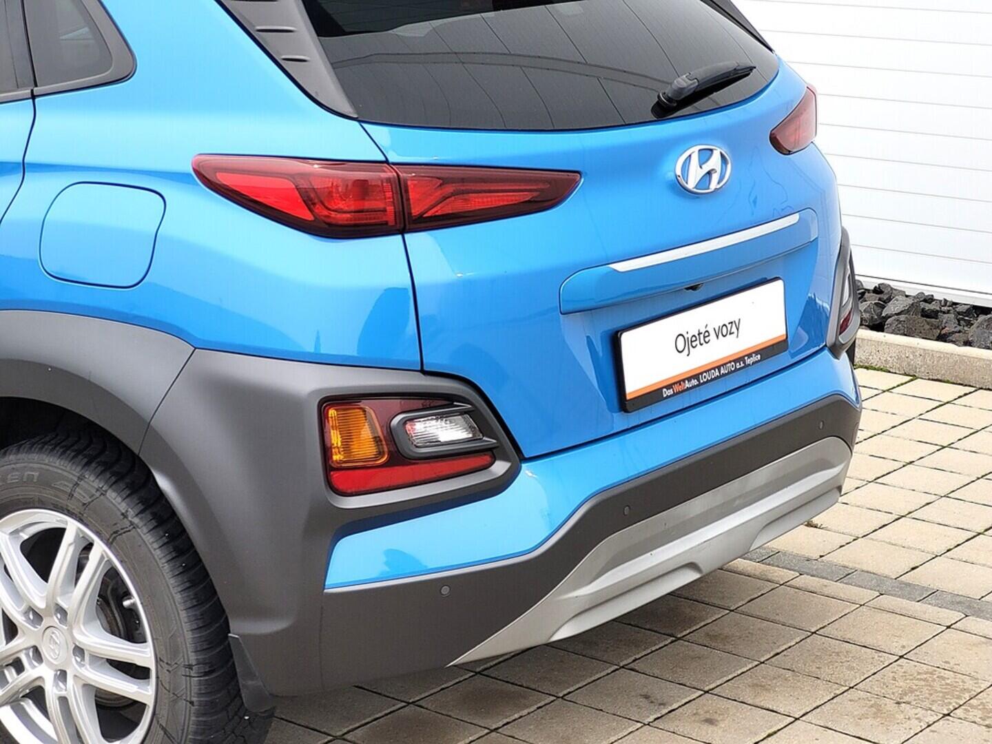 O619V07527_32.webp_KONA Traveller Lime 1.0 TGDi 88 kW manuál