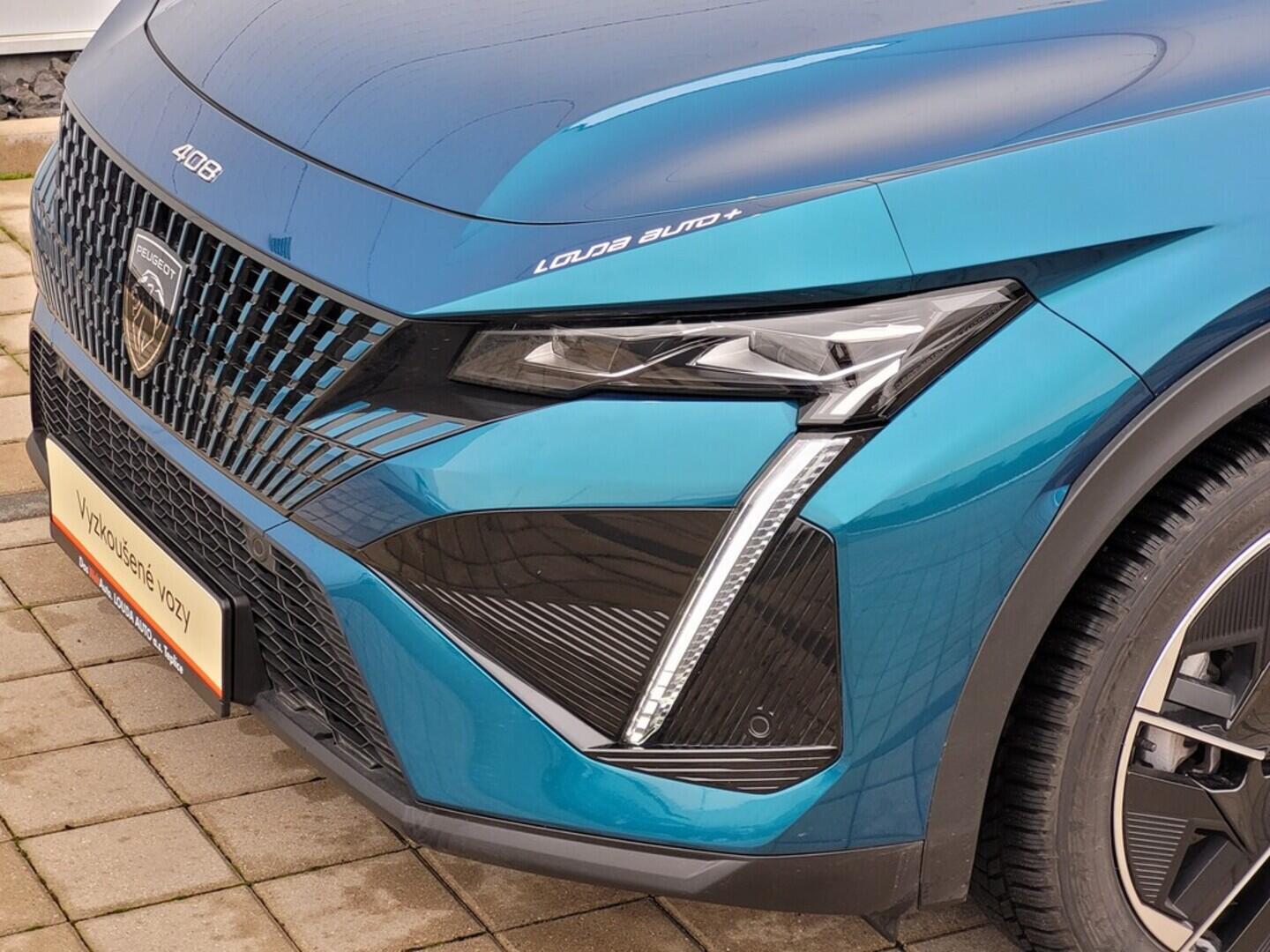 O619V07528_33.webp_408 GT- Line 1.2 PureTech 96 kW automat