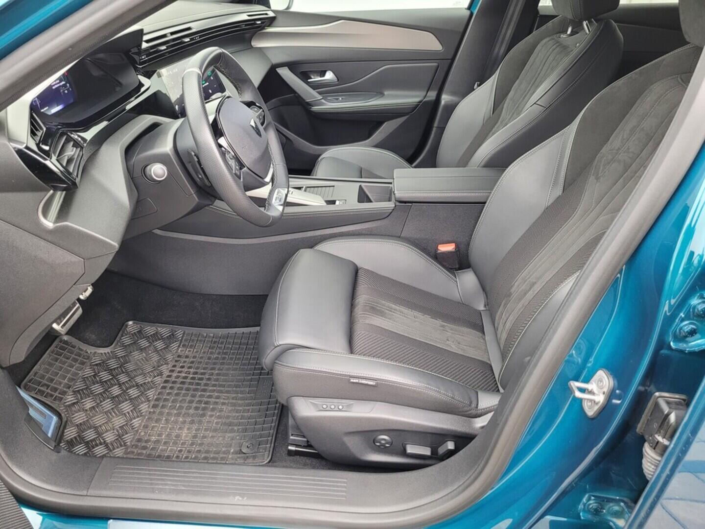 O619V07528_37.webp_408 GT- Line 1.2 PureTech 96 kW automat