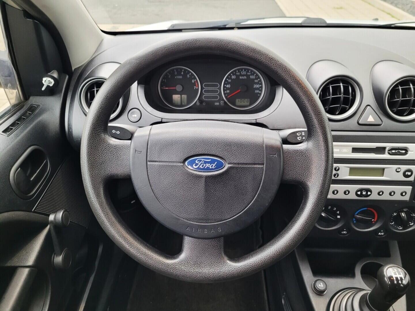 O619V07532_20.webp_FIESTA  1.3 Duratec 44 kW manuál