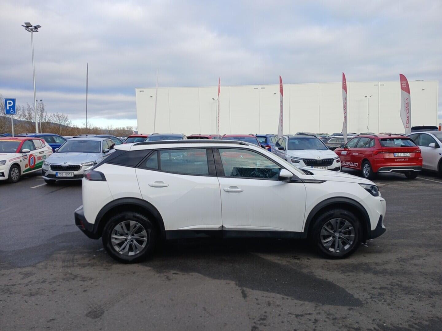 O619V07534_12.webp_2008  1.2 PureTech 96 kW manuál