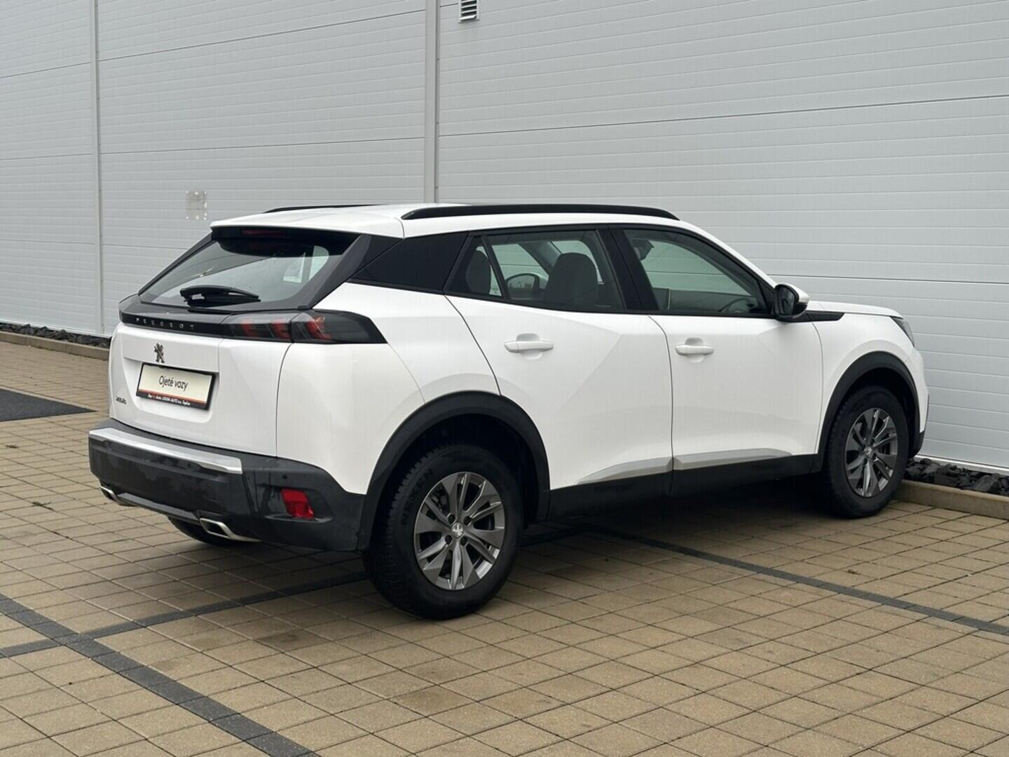 O619V07534_14.webp_2008  1.2 PureTech 96 kW manuál