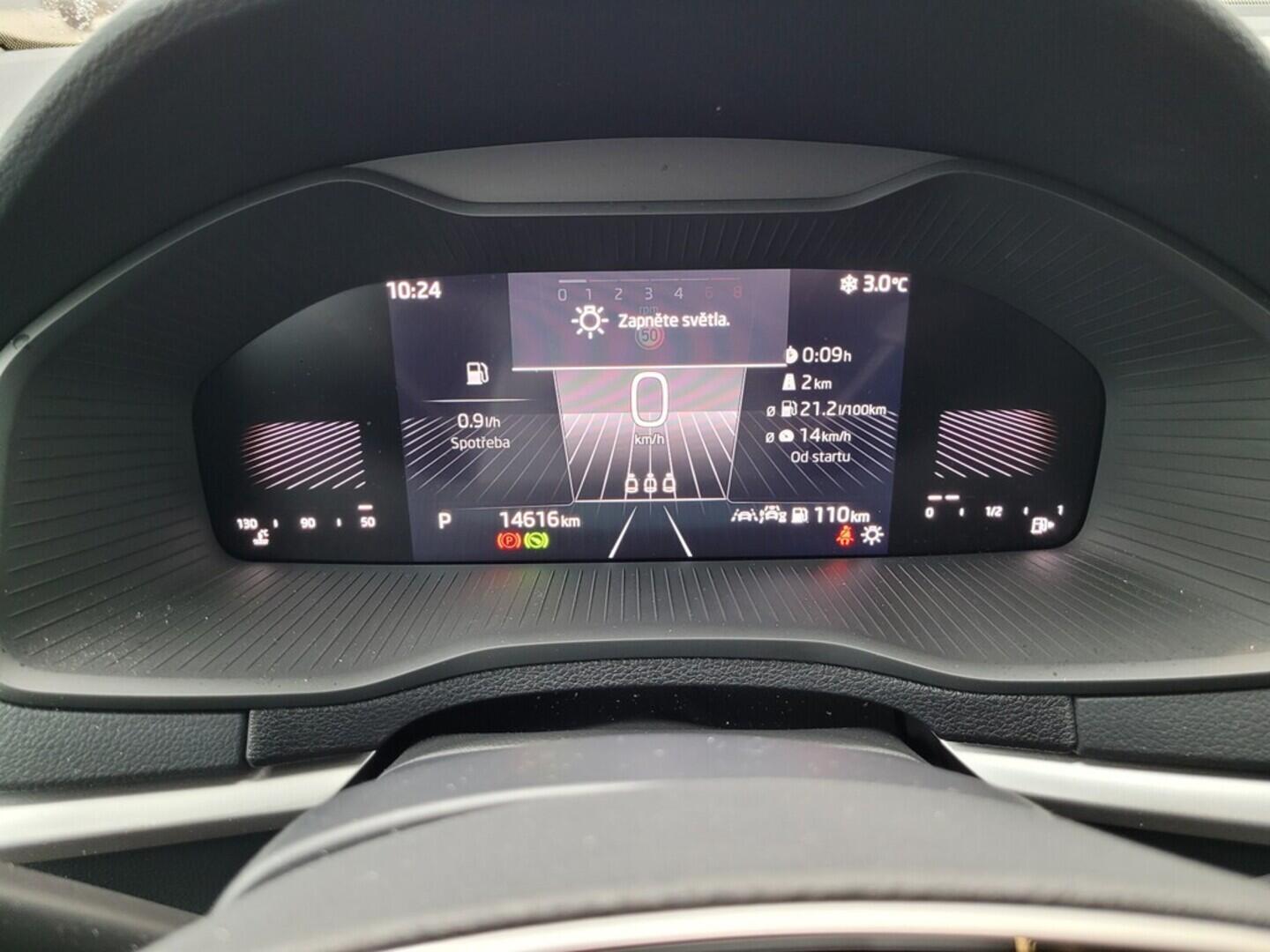 O619V07535_17.webp_KAROQ Selection 1.5 TSI 110 kW automat, DPH