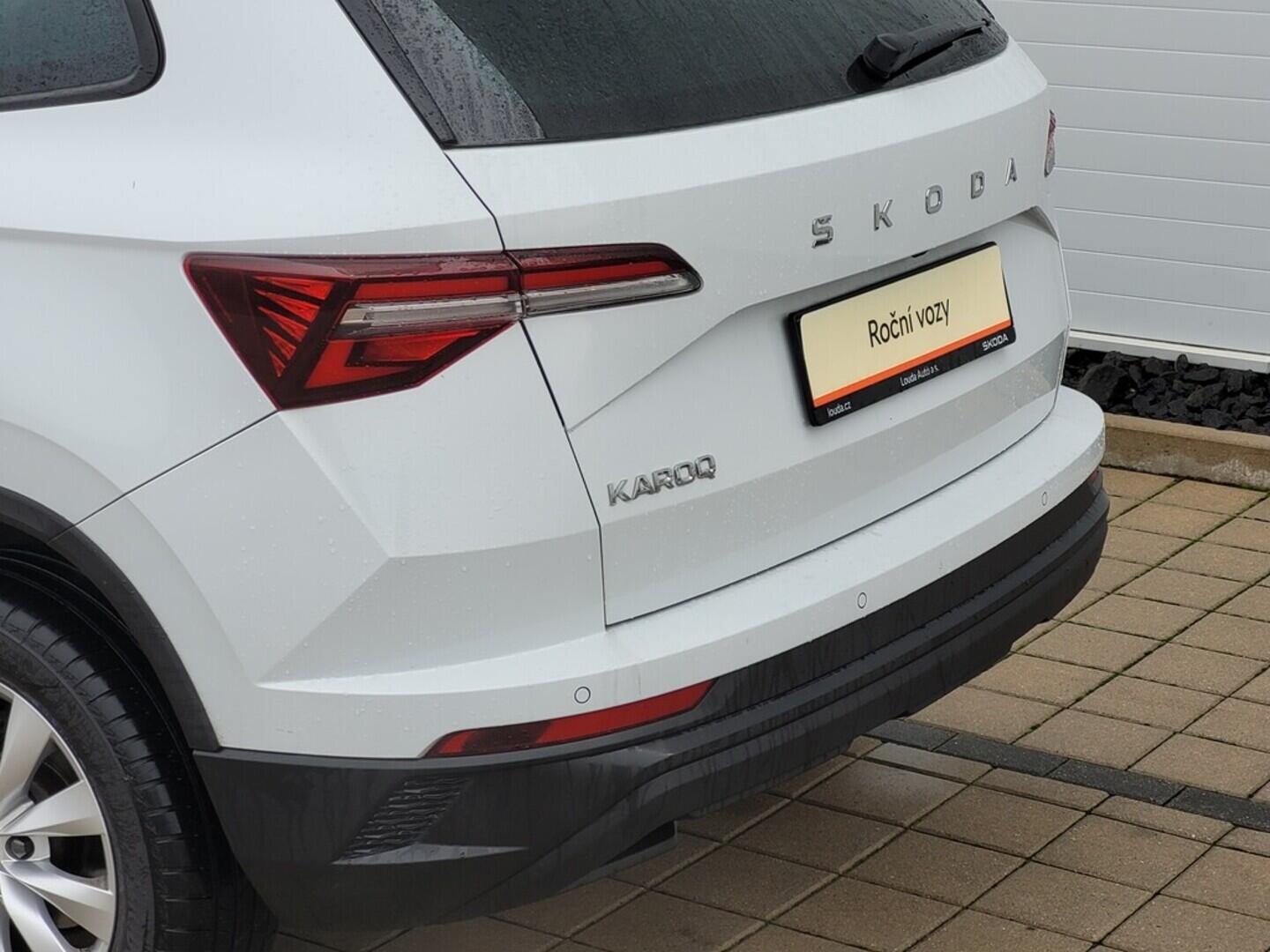 O619V07535_28.webp_KAROQ Selection 1.5 TSI 110 kW automat, DPH