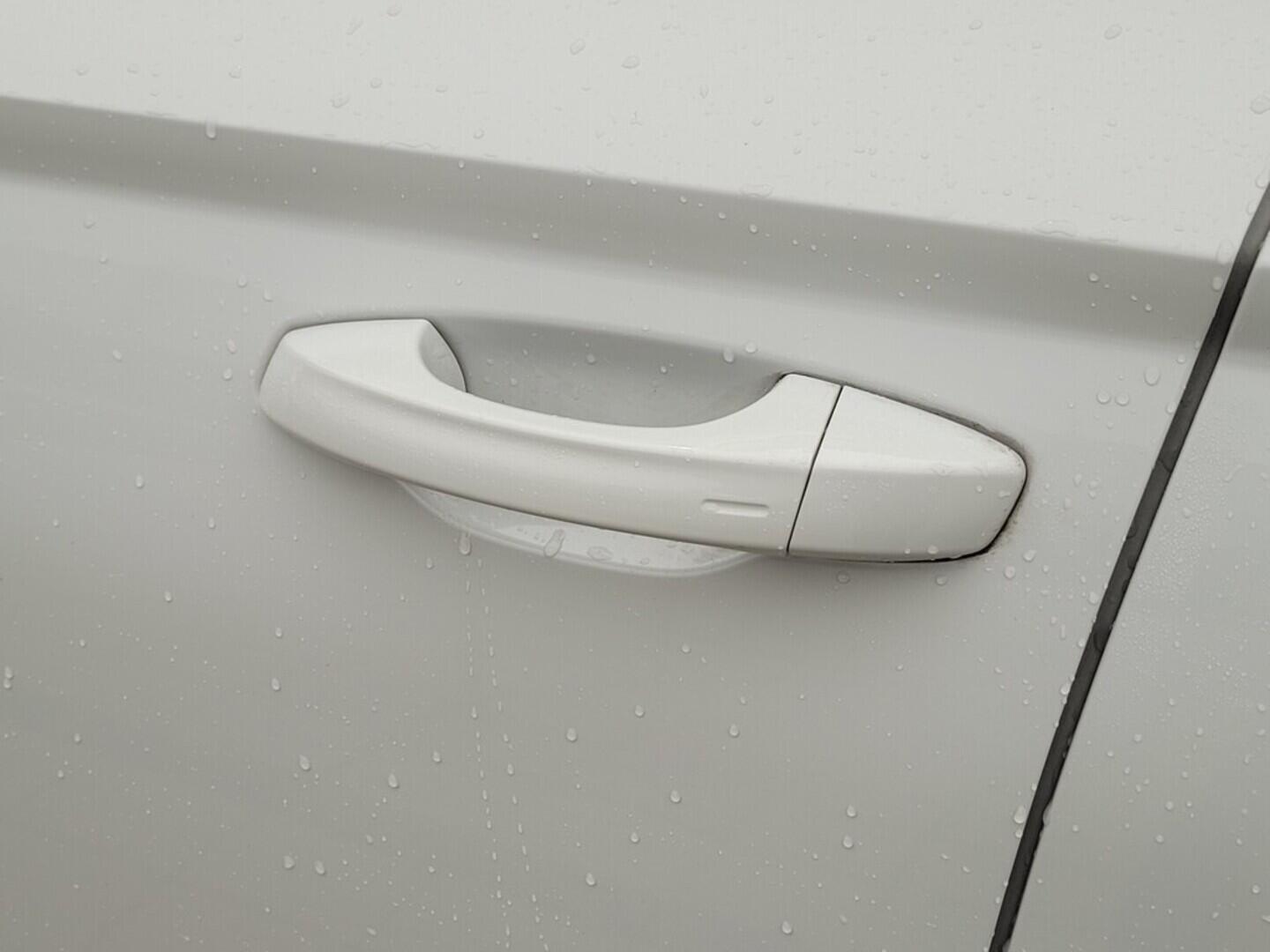 O619V07535_31.webp_KAROQ Selection 1.5 TSI 110 kW automat, DPH