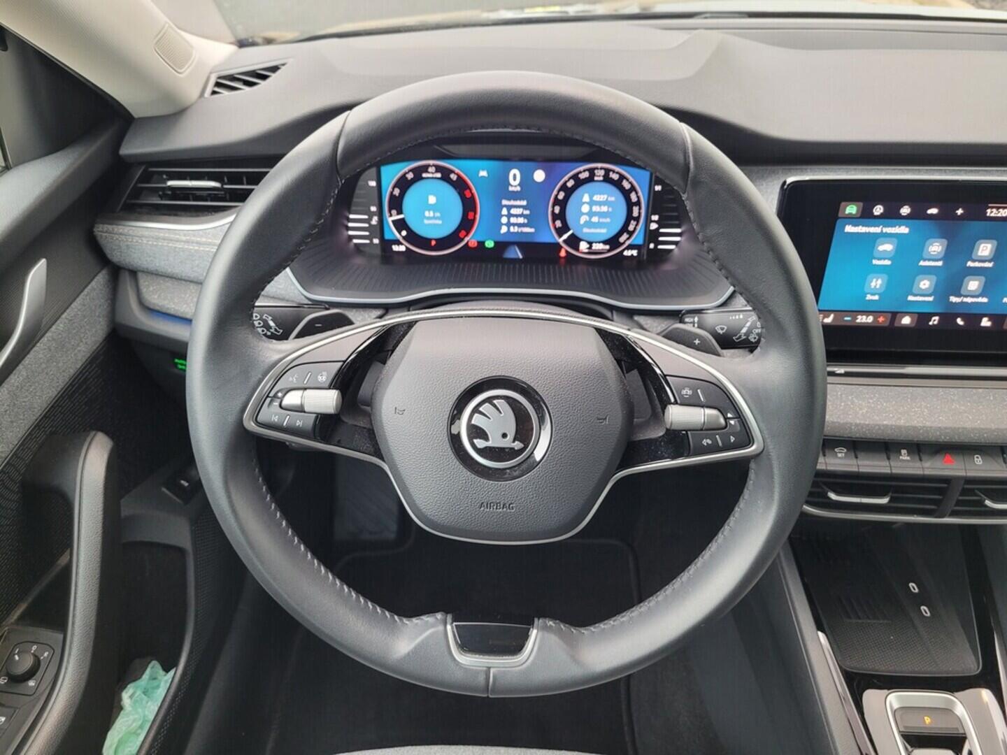 O619V07541_20.webp_OCTAVIA Top Selection 2.0 TDI 110 kW automat, DPH