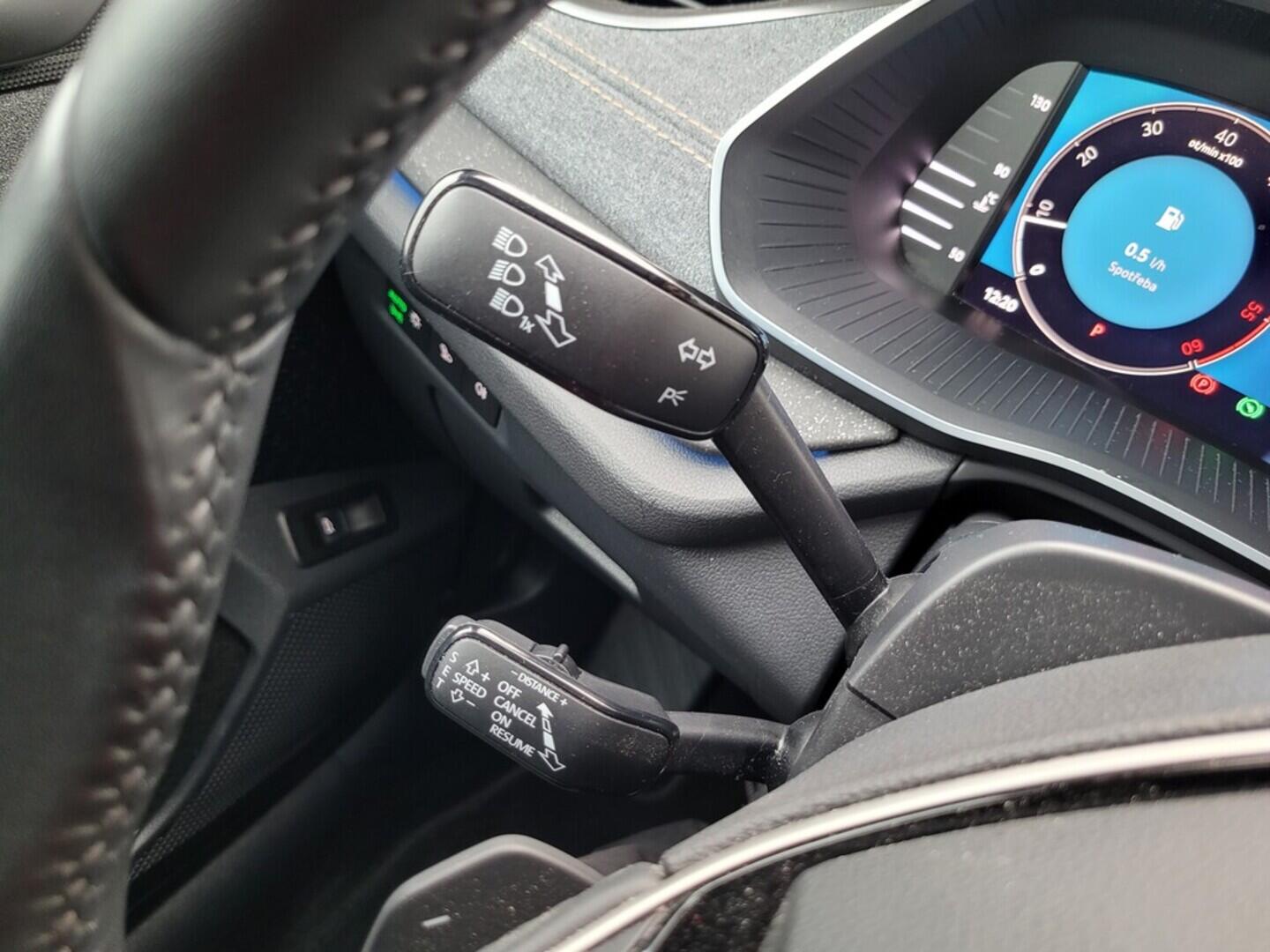 O619V07541_25.webp_OCTAVIA Top Selection 2.0 TDI 110 kW automat, DPH