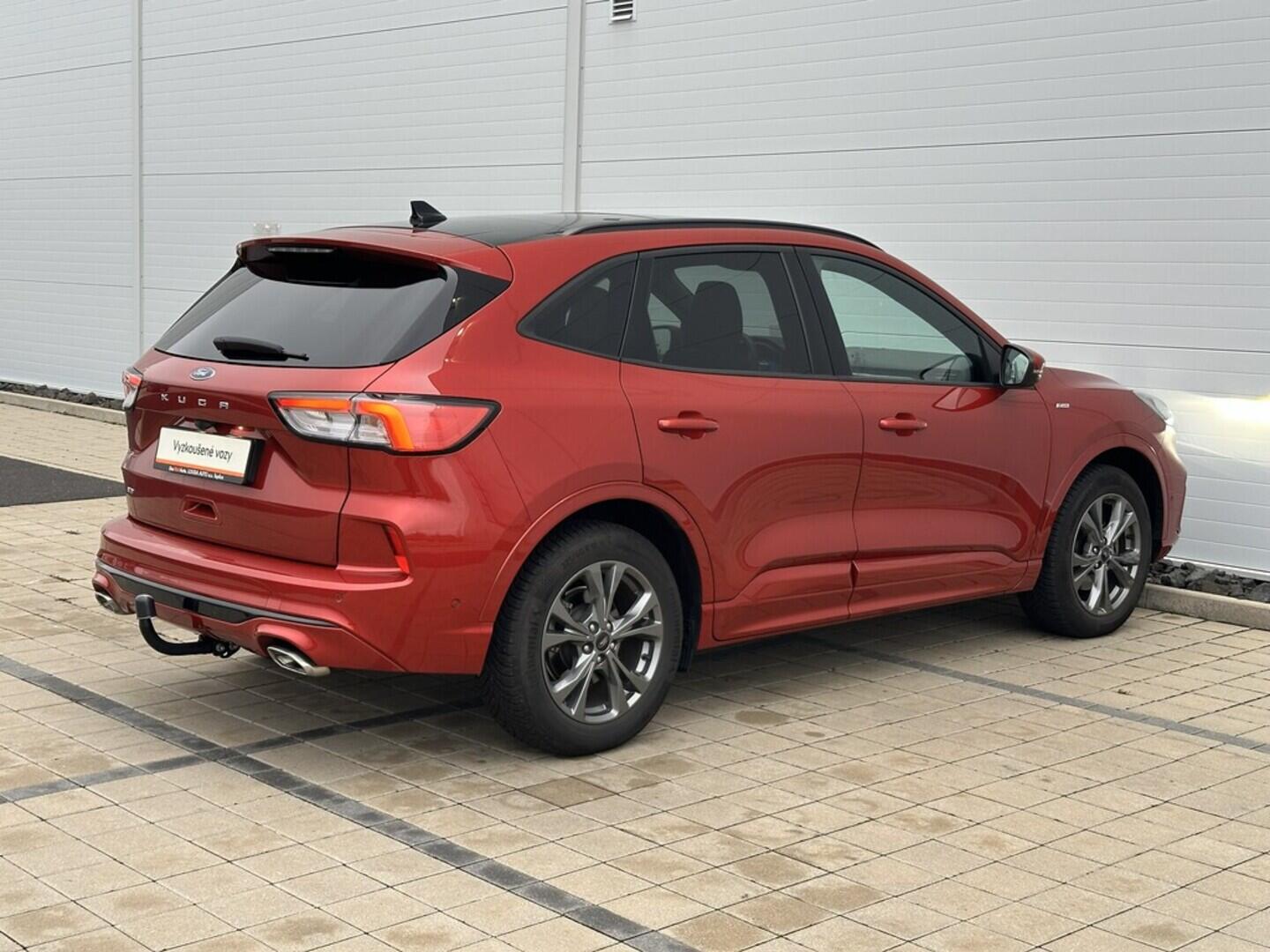 O619V07543_14.webp_KUGA ST-line 2.0 EcoBlue 140 kW automat