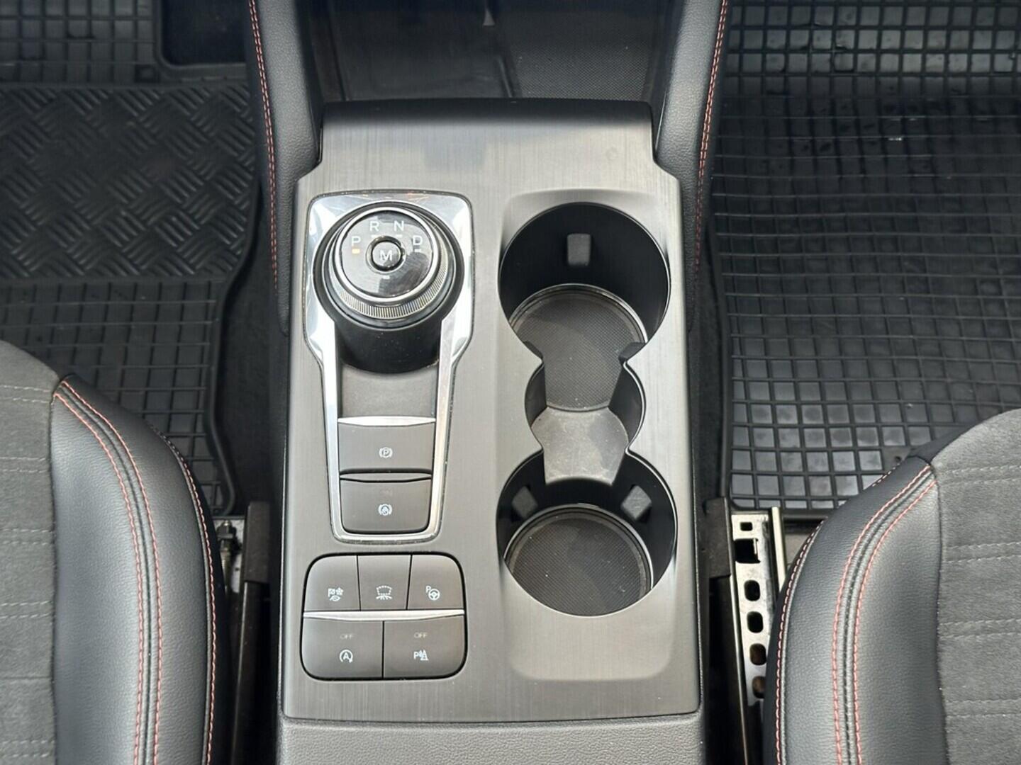 O619V07543_27.webp_KUGA ST-line 2.0 EcoBlue 140 kW automat