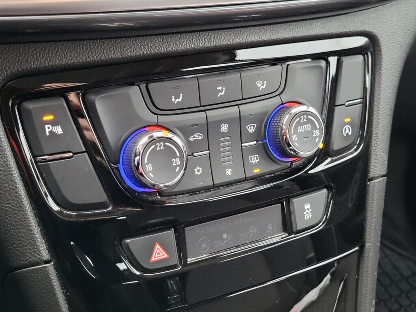 O619V07544_26.webp_MOKKA X Enjoy 1.4 TURBO 103 kW manuál