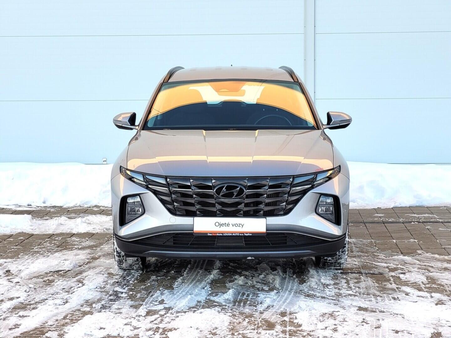 O619V07545_11.webp_TUCSON Smart Navi 1.6 CRDI 85 kW manuál