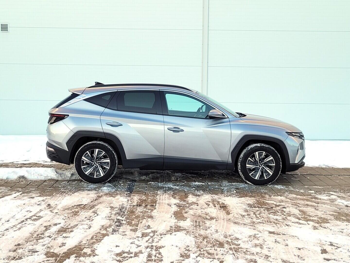 O619V07545_13.webp_TUCSON Smart Navi 1.6 CRDI 85 kW manuál