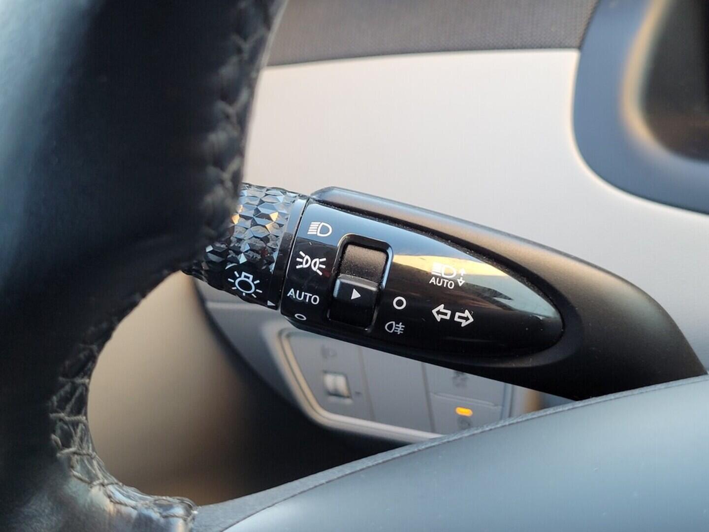 O619V07545_26.webp_TUCSON Smart Navi 1.6 CRDI 85 kW manuál