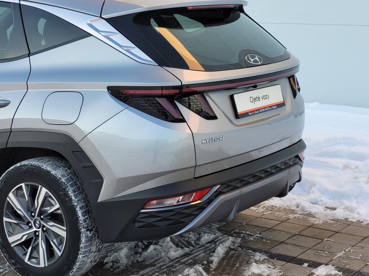 O619V07545_35.webp_TUCSON Smart Navi 1.6 CRDI 85 kW manuál