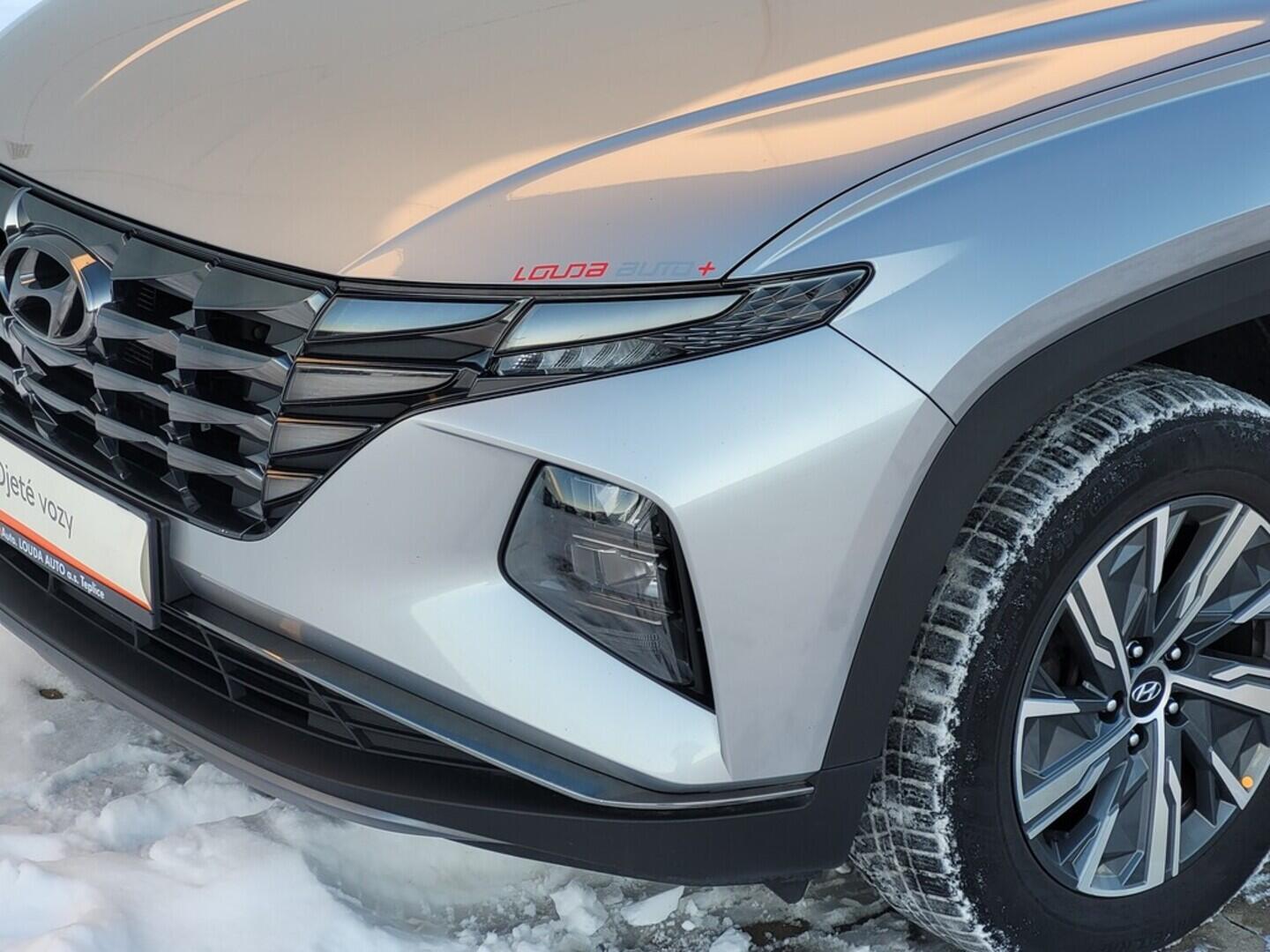 O619V07545_37.webp_TUCSON Smart Navi 1.6 CRDI 85 kW manuál