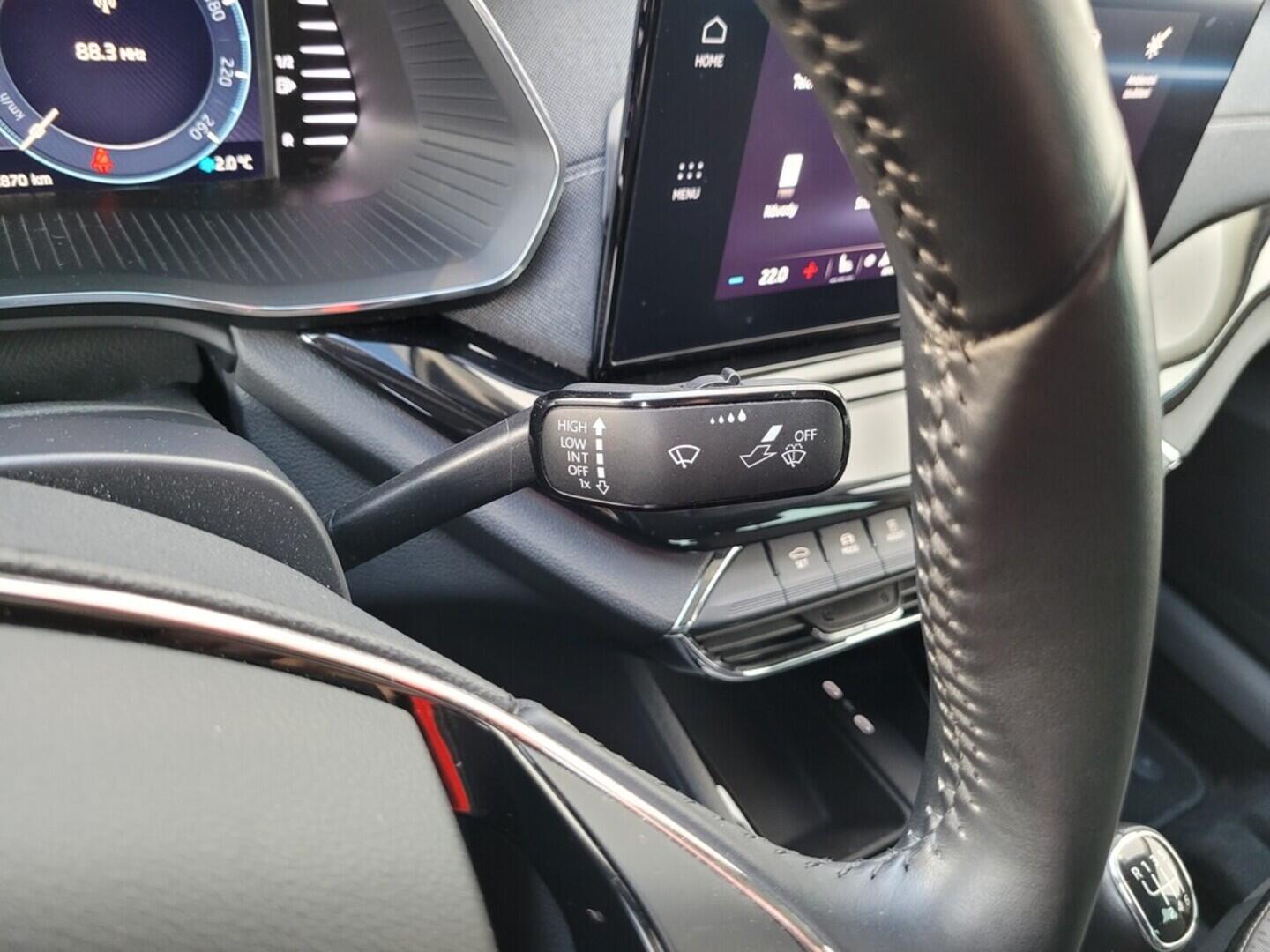 O619V07550_25.webp_OCTAVIA Style Plus 1.5 TSI 110 kW manuál