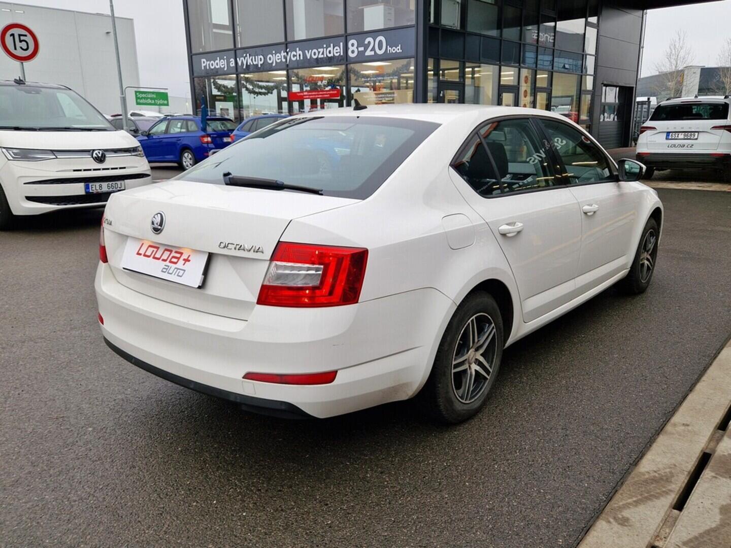 O619V07553_11.webp_OCTAVIA Ambition 1.2 TSI 77 kW manuál, DPH