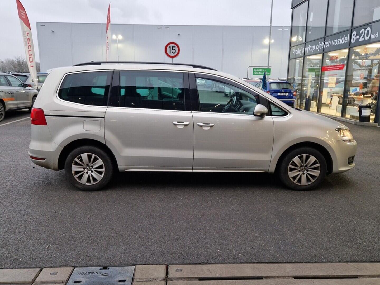 O619V07555_12.webp_SHARAN Comfortline 1.4 TSI 110 kW manuál