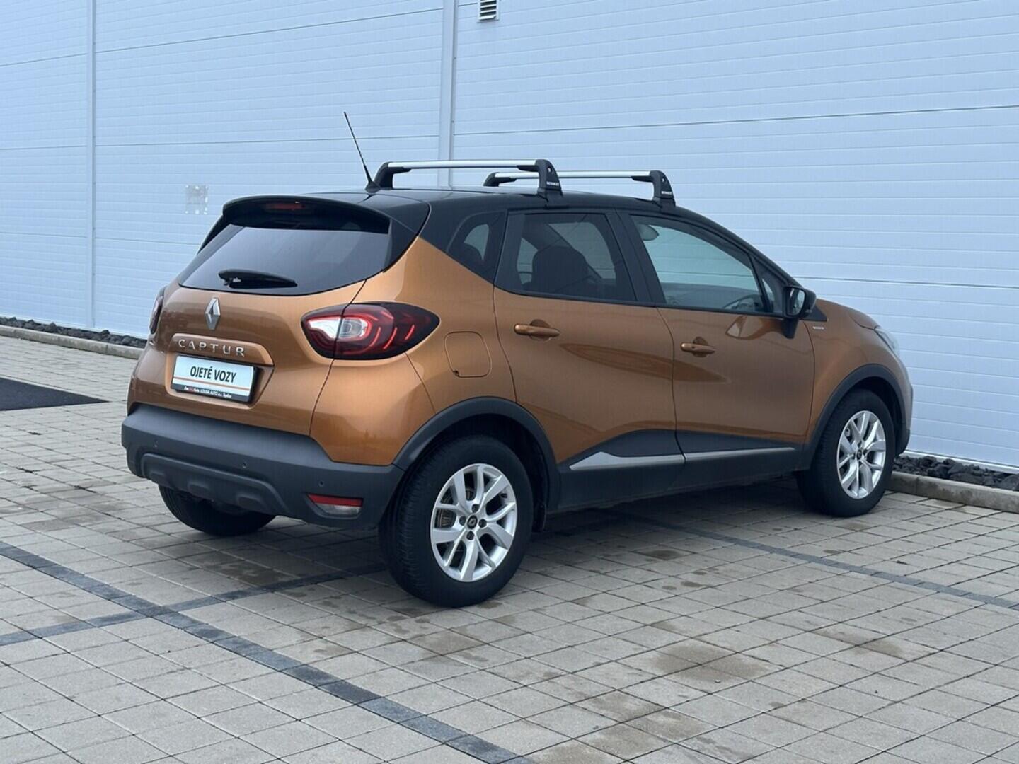O619V07557_14.webp_CAPTUR Limited 1.3  110 kW automat