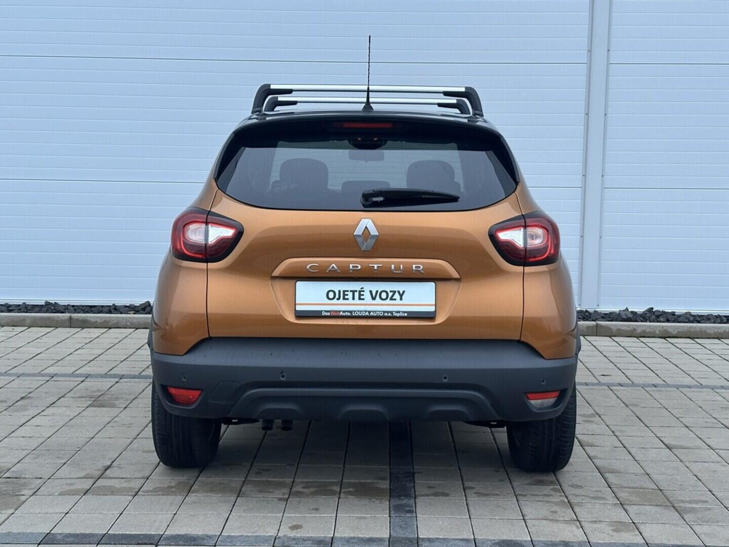 O619V07557_15.webp_CAPTUR Limited 1.3  110 kW automat