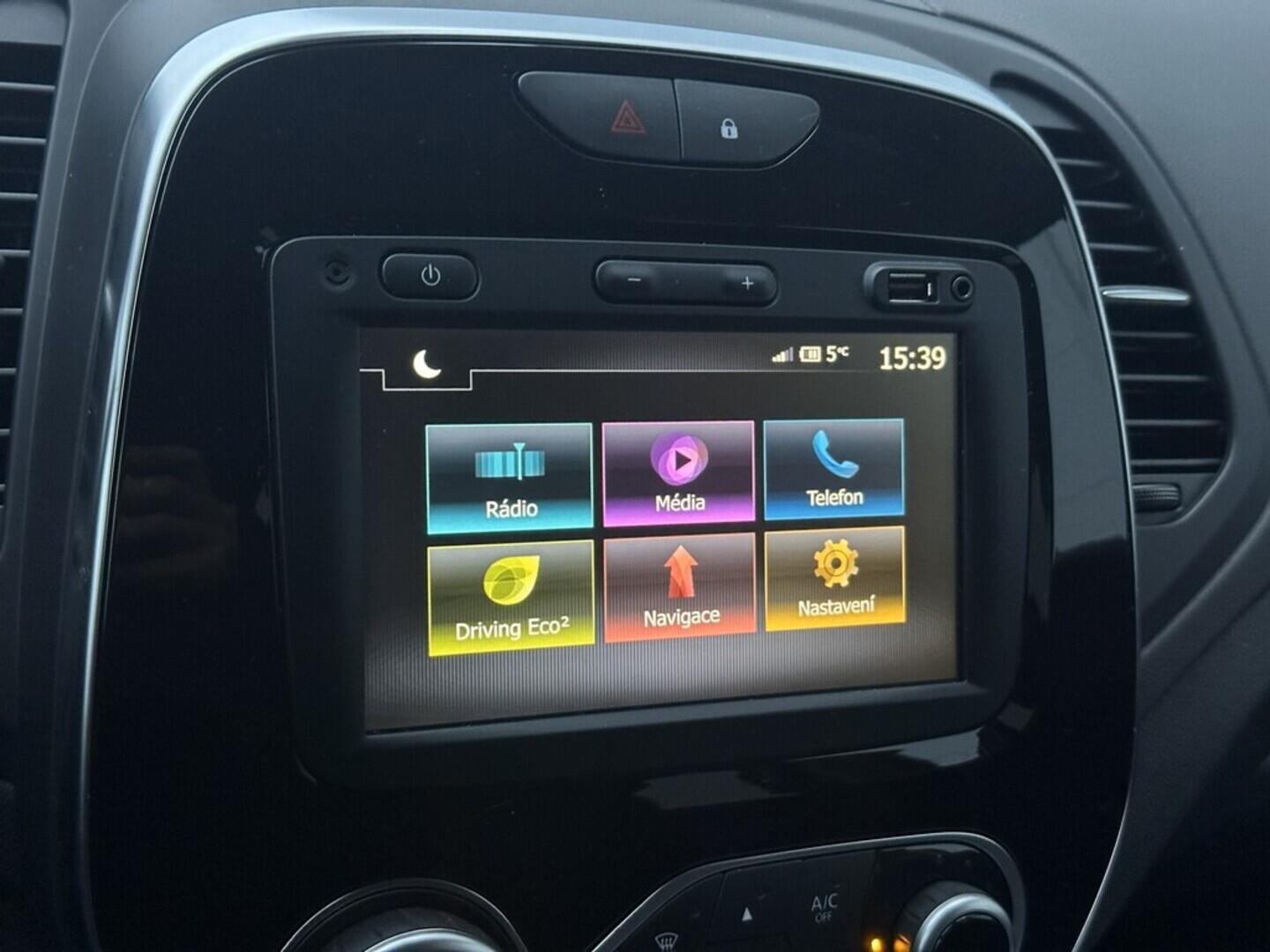 O619V07557_26.webp_CAPTUR Limited 1.3  110 kW automat