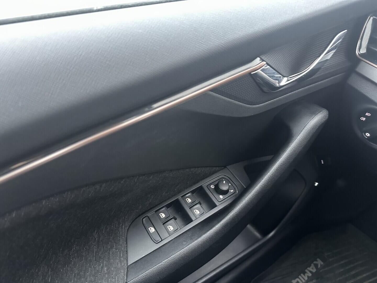 O619V07559_21.webp_KAMIQ Style 1.0 TSI 85 kW manuál