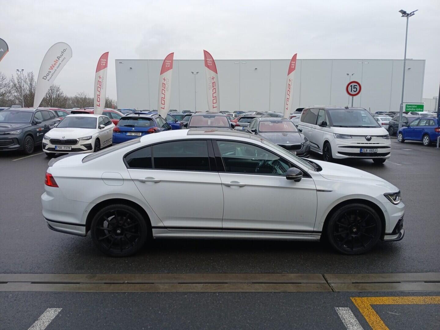 O619V07564_12.webp_PASSAT R-line 2.0 TDI 140 kW automat