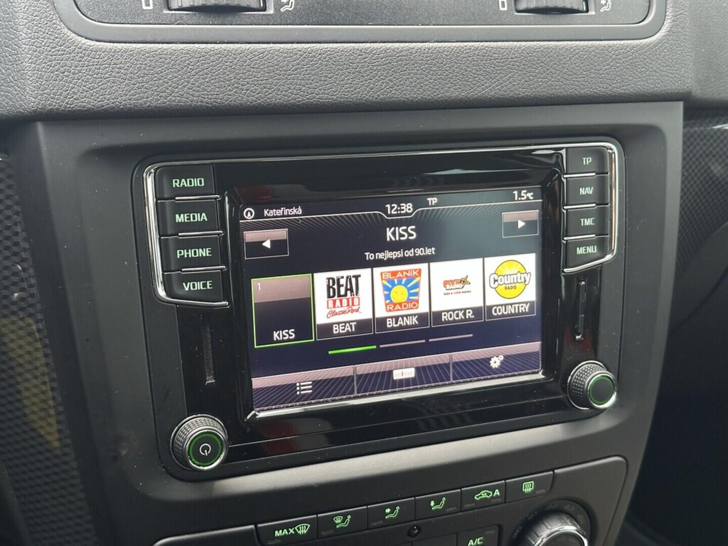 O619V07572_24.webp_YETI Monte Carlo 1.4 TSI 92 kW manuál