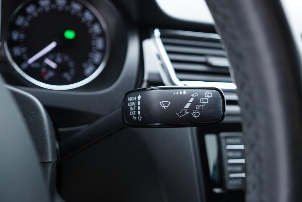 O619V07573_25.webp_RAPID Style 1.4 TSI 92 kW automat