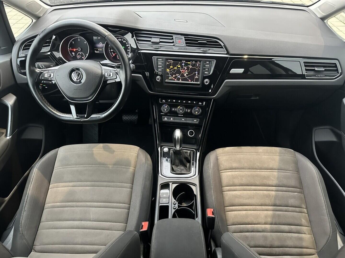 O619V07574_18.webp_TOURAN HIGHLINE 2.0 TDI 110 kW automat, DPH