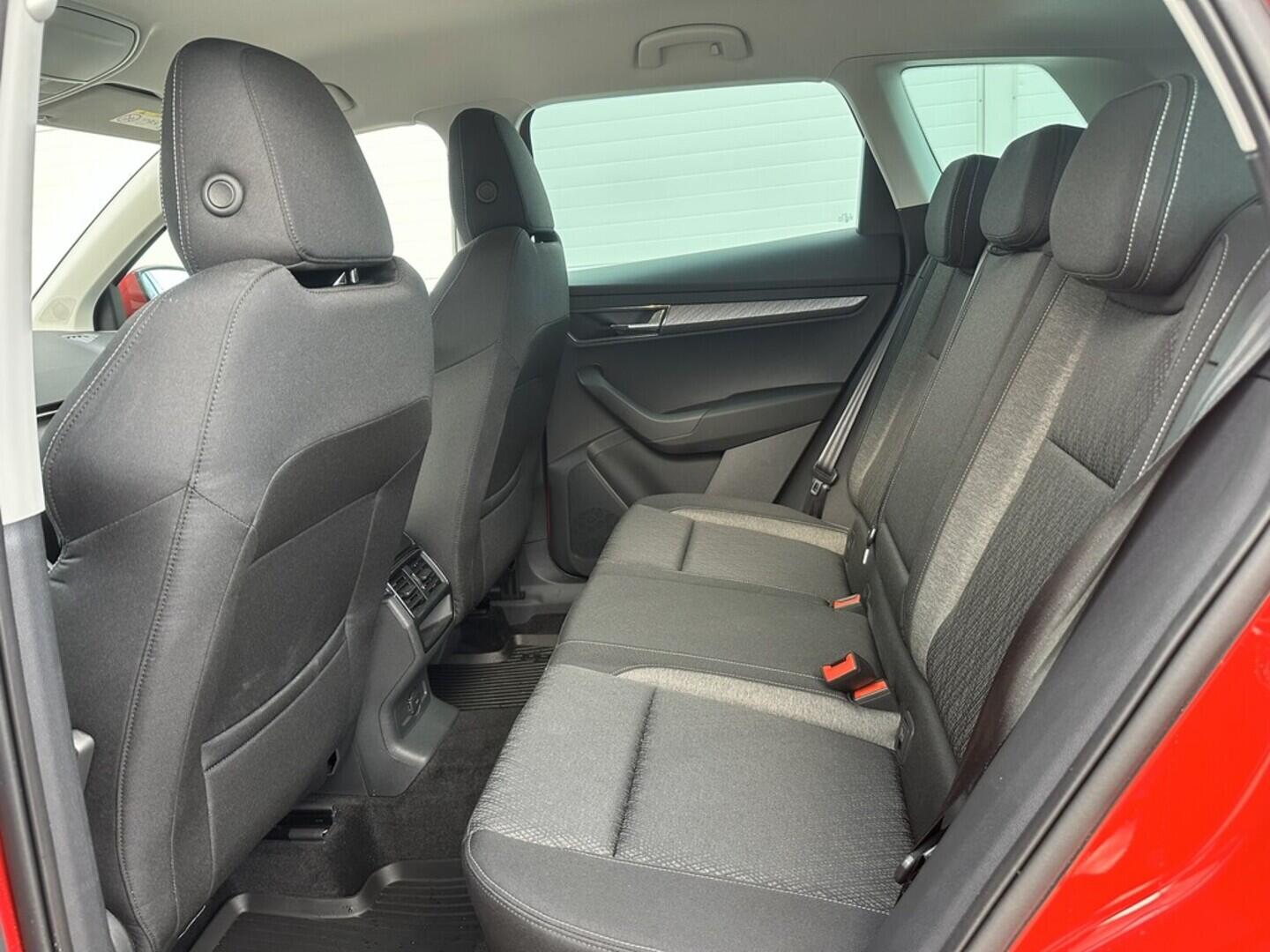 O619V07588_30.webp_KAROQ Style 1.5 TSI 110 kW automat