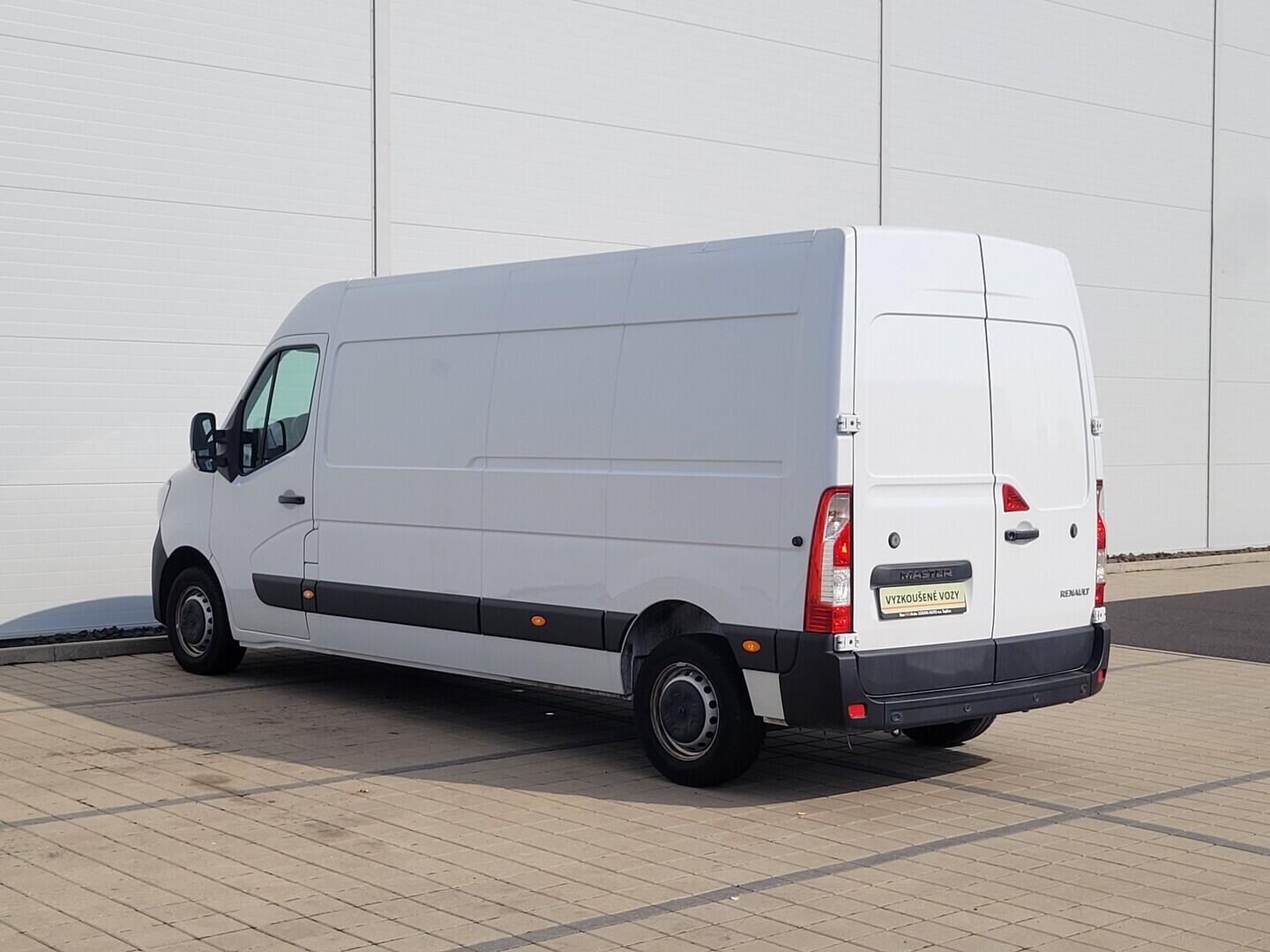 O619V07592_16.webp_MASTER Extra 2.3 DCI 110 kW manuál, DPH